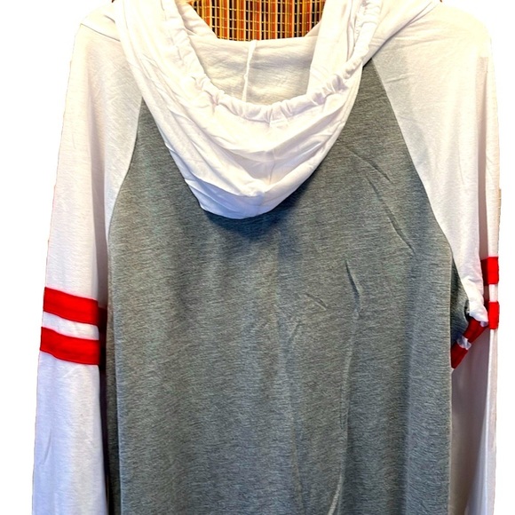 Authentic Disney Hooded Top, Size 2X, NWOT, PTP 24”, L30”, long sleeve - Picture 7 of 8